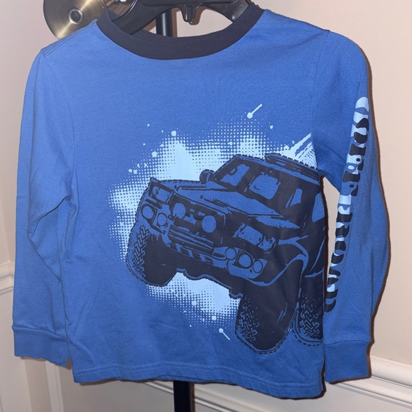 NWOT Bundle boy 6-7 Long Sleeve Shirt with Truck Graphic & dry fit NIKE PANTS - Picture 7 of 13